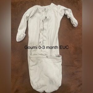 Goumi gown